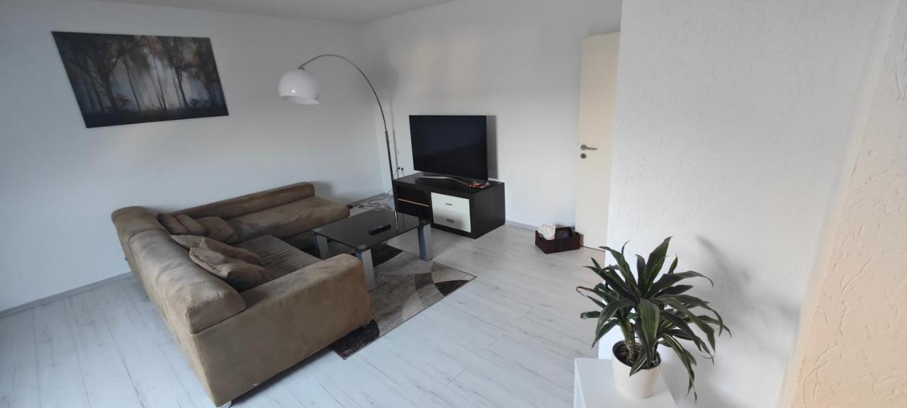 Urlaub Am Rhein Speyer Hockenheim Apartamento Altlussheim Exterior foto